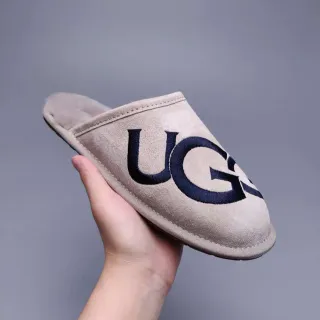 UGG Tasman Ante Beige Bordado Logo Zapatilla