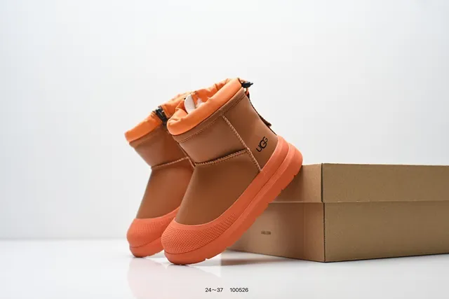 UGG Tasman حذاء ثلج أسود بيج قصير الشافط إغلاق بسحب الشريط 22