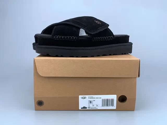 UGG Tasman 黑色麂皮交叉带平台拖鞋 10