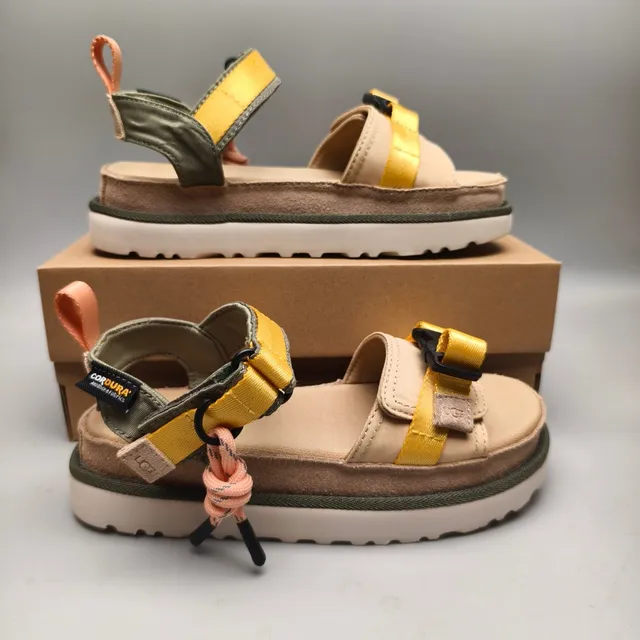 UGG Tasman Flatform Beige Army Green Platform Sole Adjustable Webbing Straps Casual Sandals 5