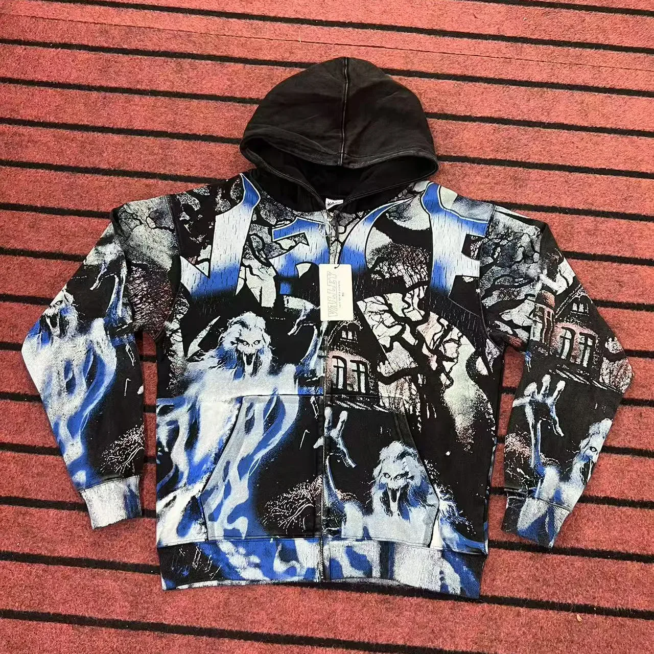 Vale Forever Graphic-Print Full-Zip Hoodie 3