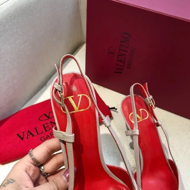 Valentino Beige Red Pointed-Toe Slingback Pump 4