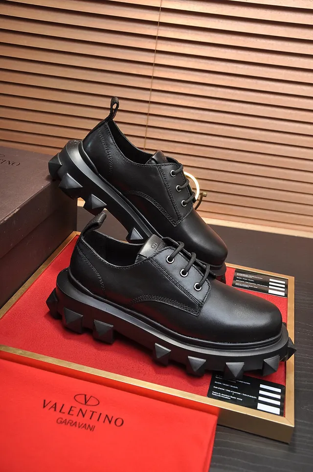 Valentino Rockstud Spike 黑色平台鞋底 带钉凸耳外底 牛津鞋 5