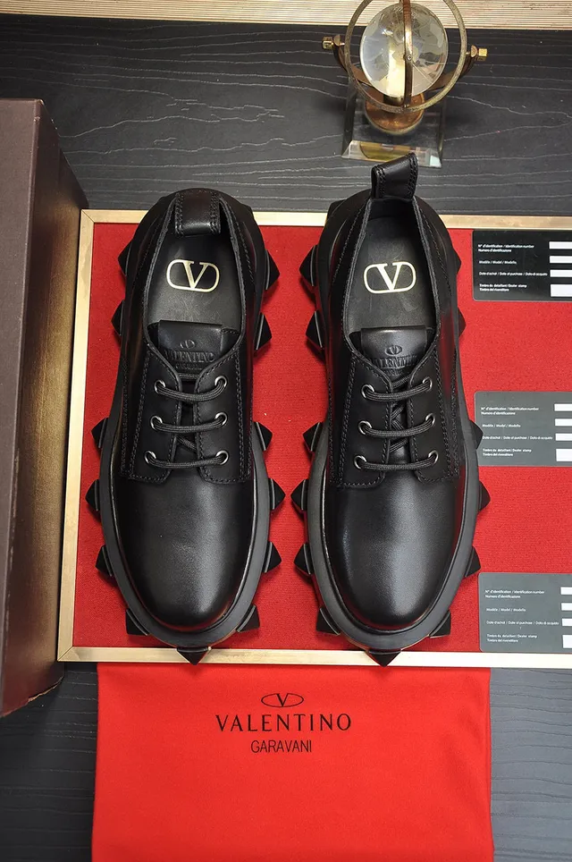 Valentino Rockstud Spike 黑色平台鞋底 带钉凸耳外底 牛津鞋 8