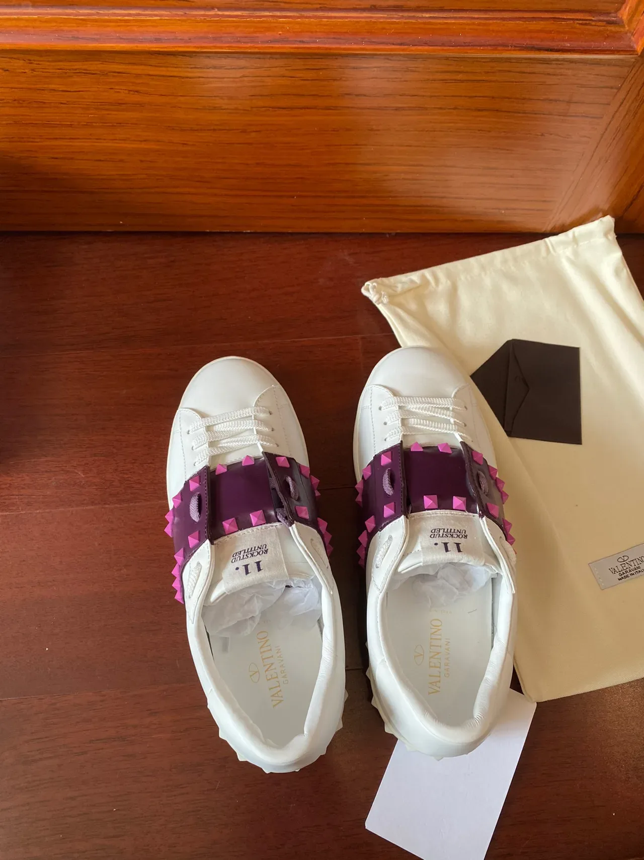 Valentino Rockstud 白紫粉金字塔铆钉生活方式运动鞋 6