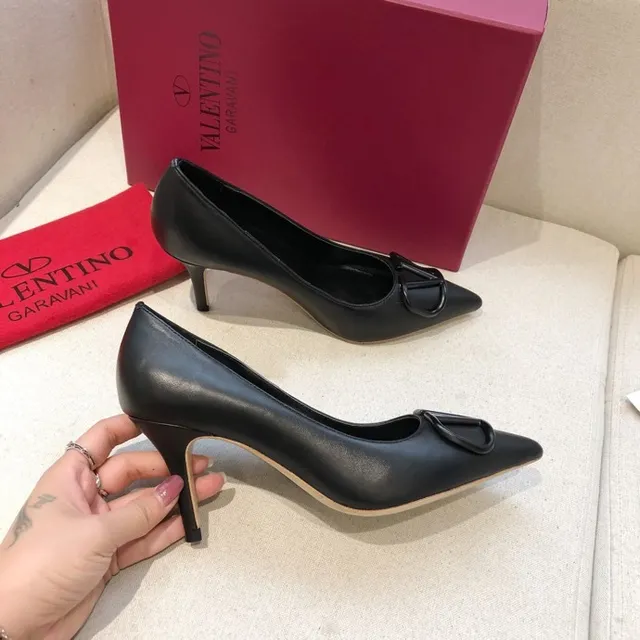 Valentino VLTN Black Leather Pointed-Toe Stiletto Pumps 3