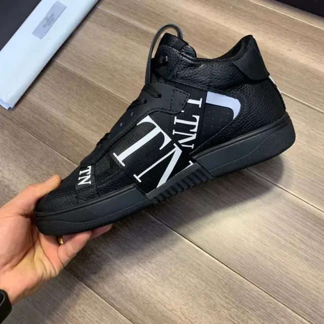 Valentino VLTN Sneakers Lifestyle Negro Logo 3