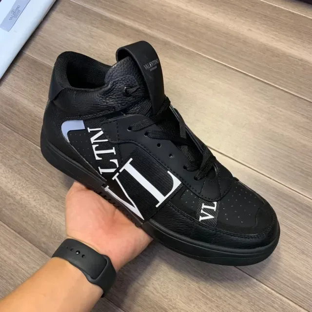 Valentino VLTN Sneakers Lifestyle Negro Logo 4