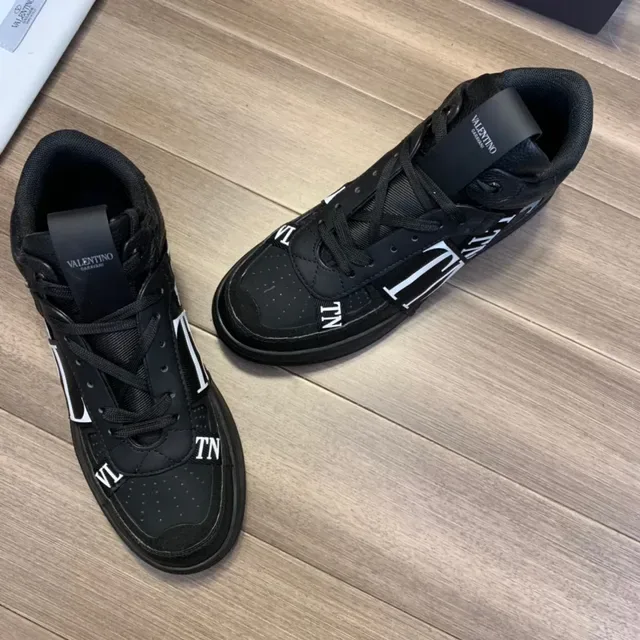 Valentino VLTN Sneakers Lifestyle Negro Logo 9