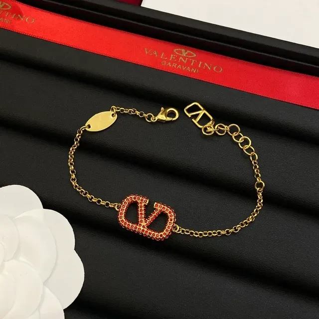 Valentino VLTN সোনালি লাল চেইন লোগো মোটিফ নেকলেস 3