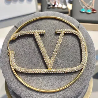 ভ্যালেন্টিনো VLTN পাভে ক্রিস্টাল সোনালী হুপ ইয়ারিংস