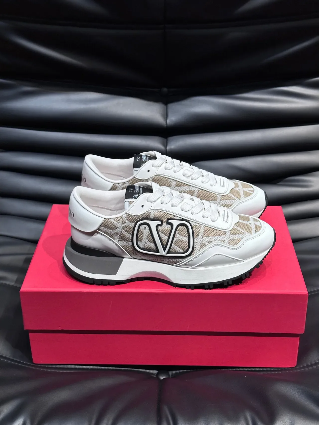 Valentino VLTN Runner Beige and White Lifestyle Sneakers 4