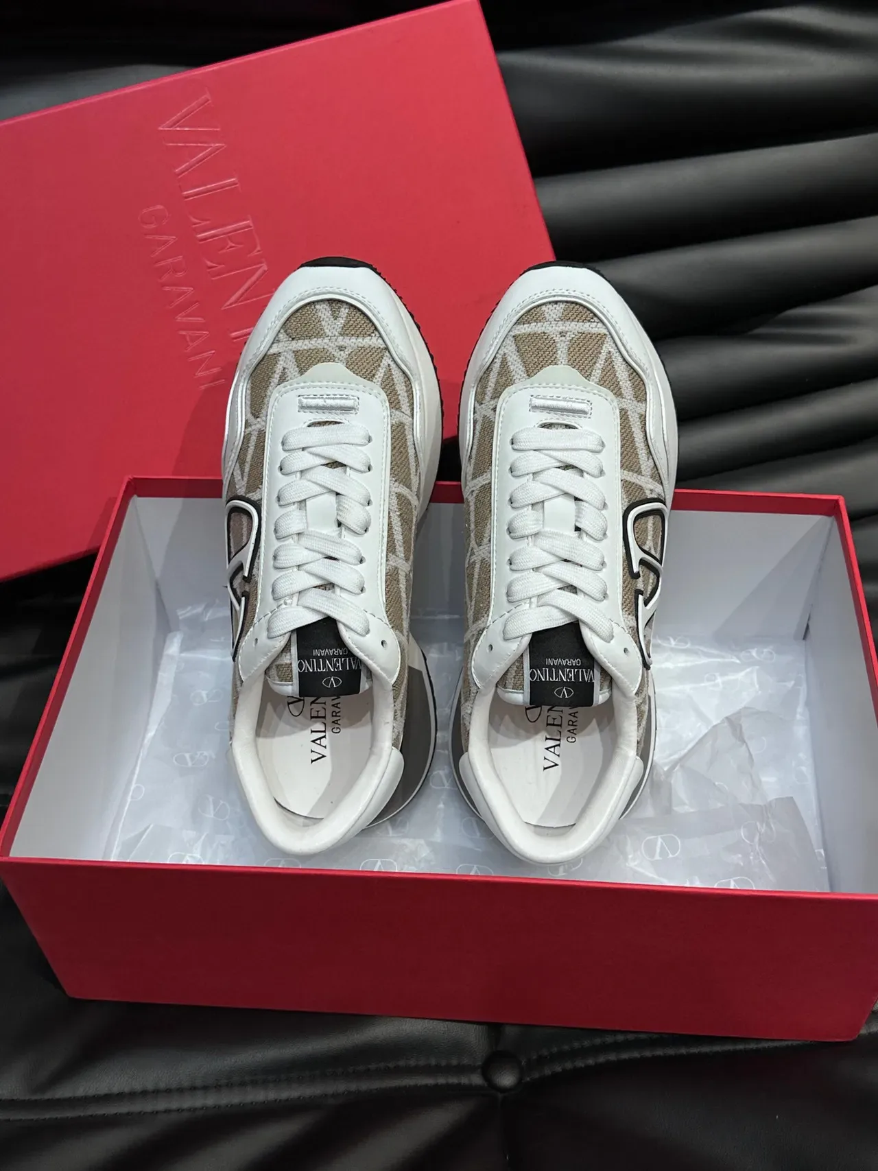 Valentino VLTN Runner Beige and White Lifestyle Sneakers 5