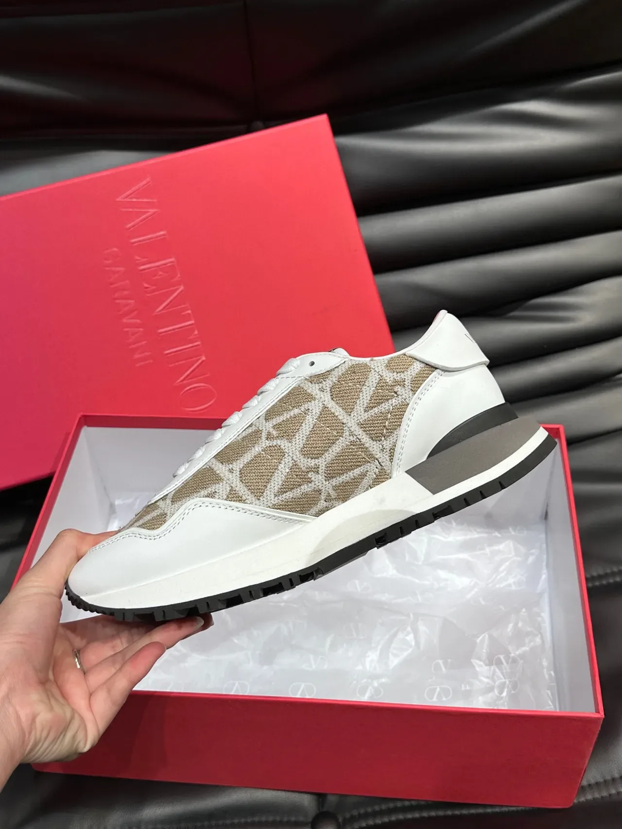 Valentino VLTN Runner Beige and White Lifestyle Sneakers 6
