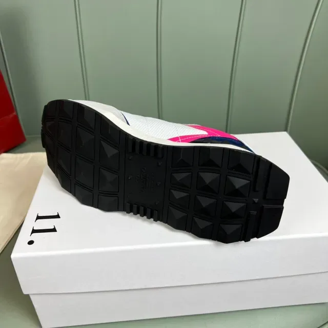Valentino VLTN Runner 白色粉色海军生活方式运动鞋 2