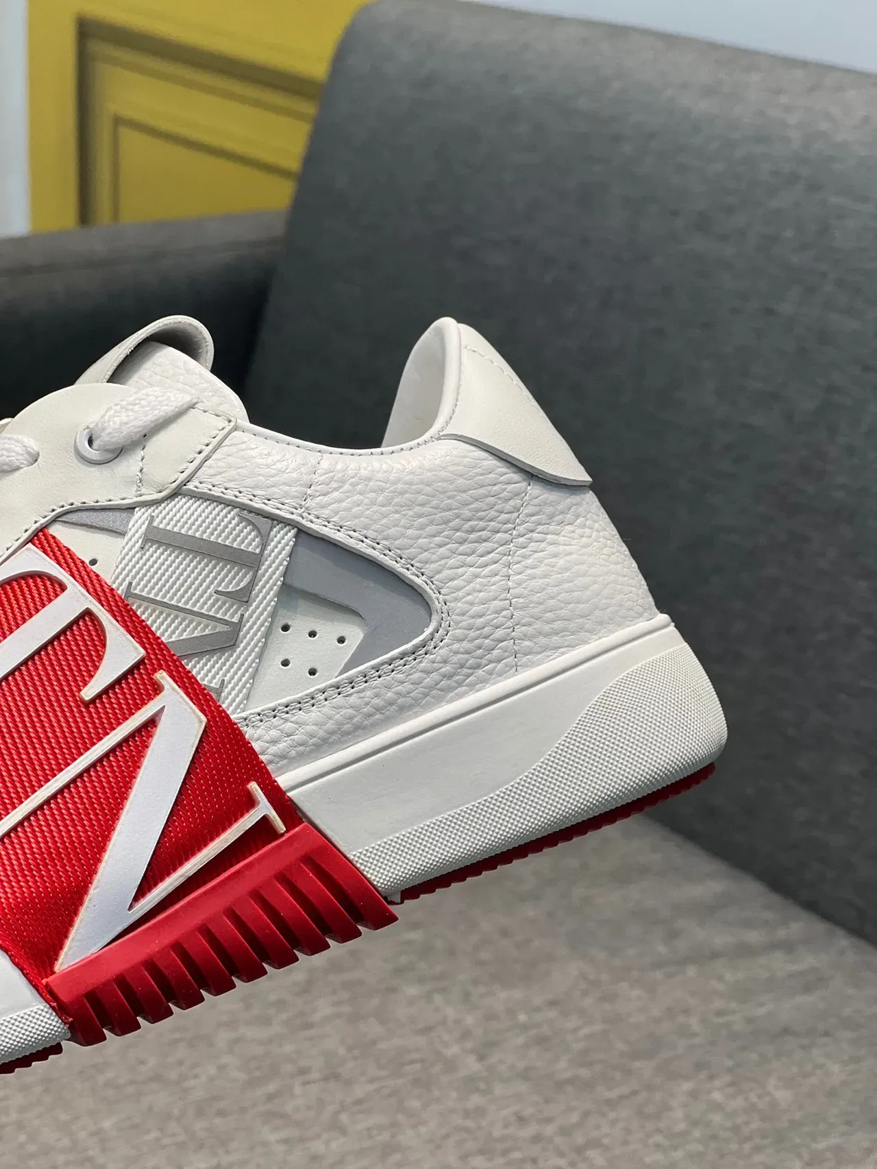 Valentino VLTN Sneaker White Red Lifestyle Sneakers 7