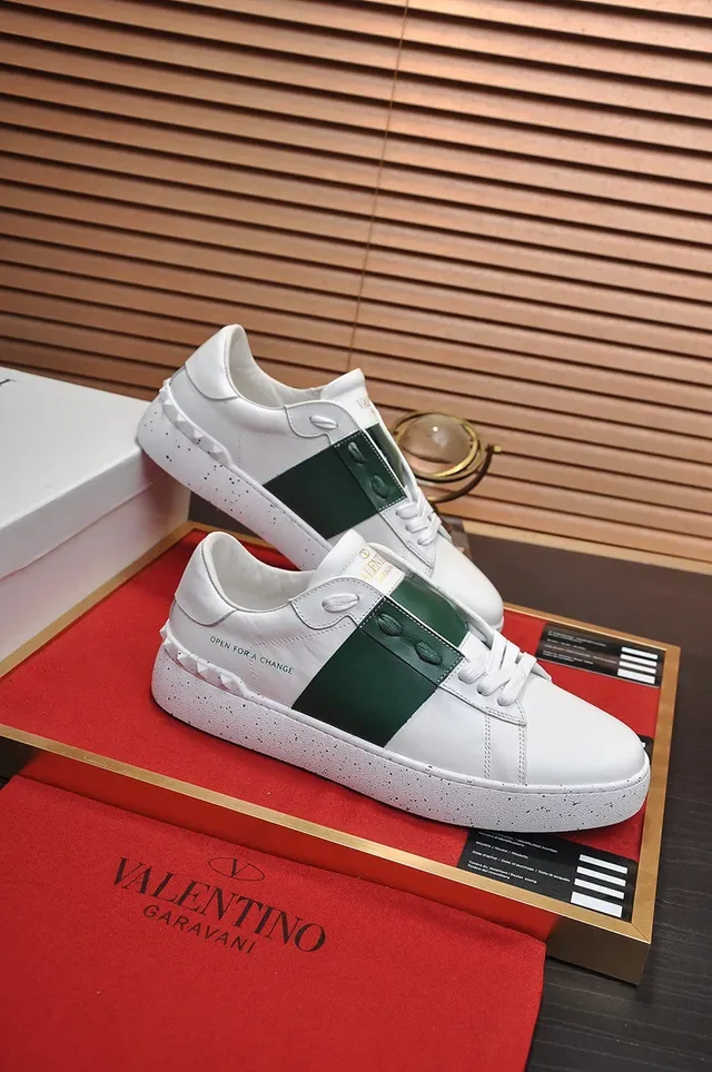 Valentino সাদা সবুজ চামড়া স্ট্রাইপ লাইফস্টাইল স্নিকার 5