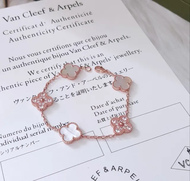 Van Cleef & Arpels Alhambra Or Rose Mère-de-perle et Cristaux Pavé Bracelet 4
