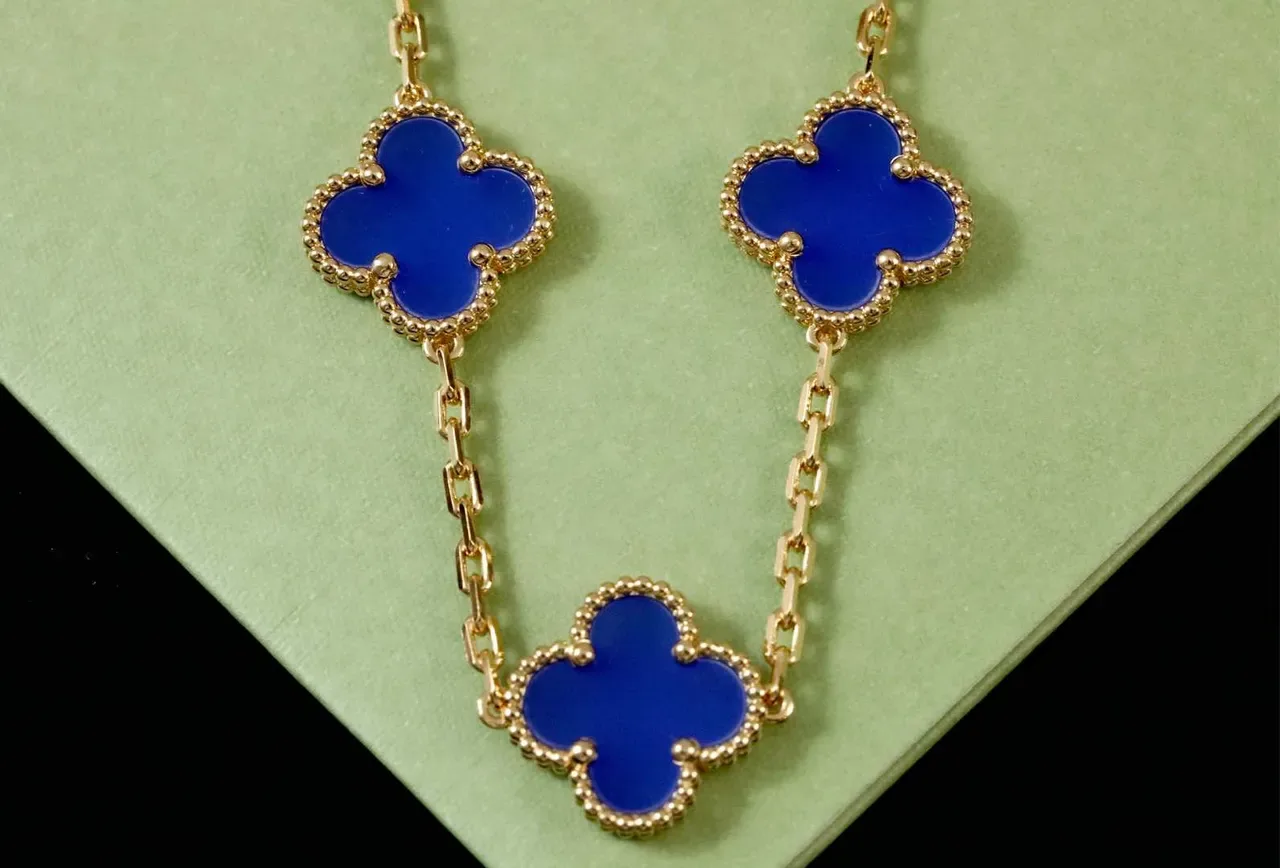 Van Cleef & Arpels Alhambra Five Motif Blue Enamel Gold Bracelet 5