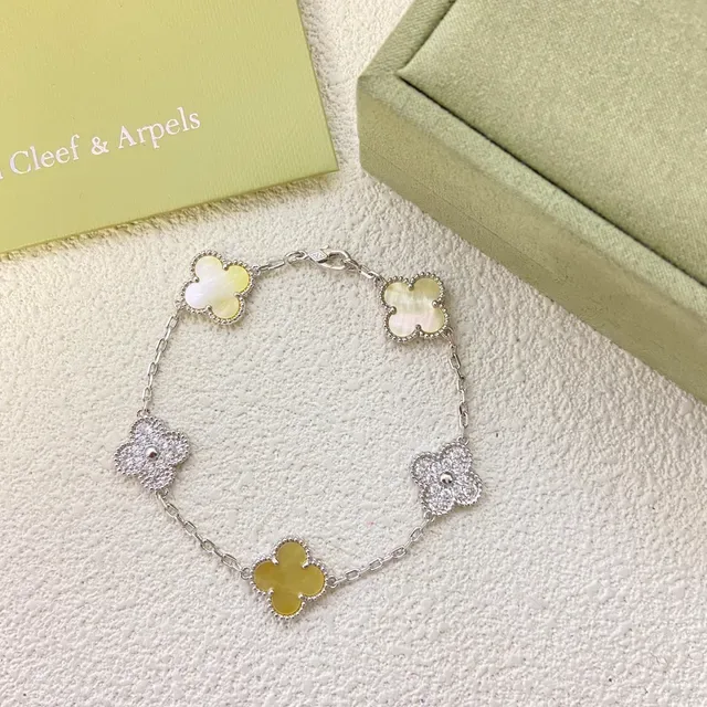 Van Cleef & Arpels Alhambra Four-Leaf Clover Bracelet 2