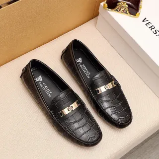 Versace 黑色金色鳄鱼压纹皮革 Medusa-Bar 扣乐福鞋
