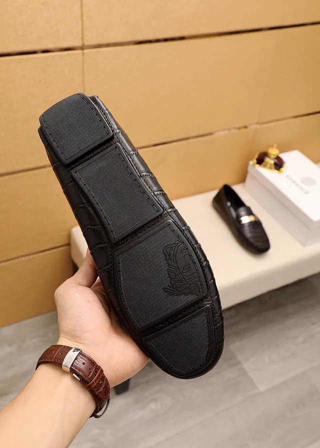 Versace Black Gold Crocodile-Embossed Leather Medusa-Bar Buckle Loafer 2