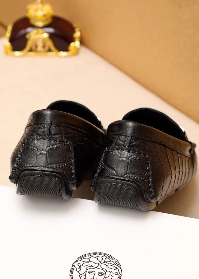 Versace Black Gold Crocodile-Embossed Leather Medusa-Bar Buckle Loafer 3