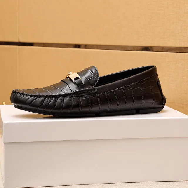 Versace Black Gold Crocodile-Embossed Leather Medusa-Bar Buckle Loafer 6