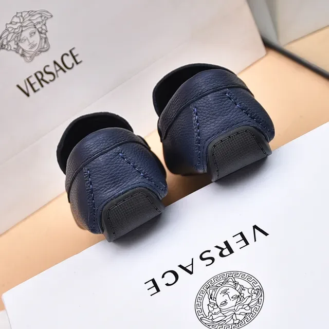 Versace Azul Marino Dorado Cuero Granulado Hebilla Horsebit Medusa Mocasín 3