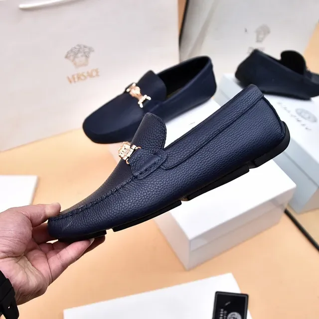 Versace Azul Marino Dorado Cuero Granulado Hebilla Horsebit Medusa Mocasín 8