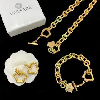 Versace Odissea 金绿 粗椭圆链条 心形 Greca 框架 坠子 项链