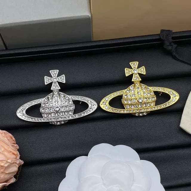 Vivienne Westwood Orb Brooch Crystal-Pavé Plata y Oro en Tonos Broches 7
