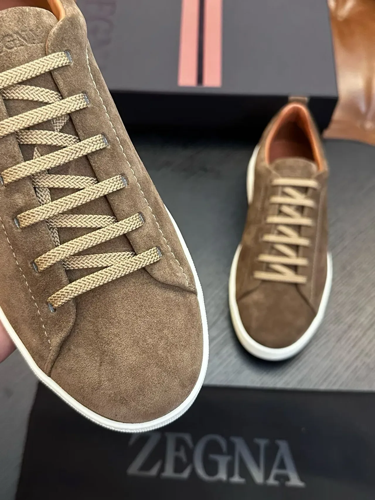 Zegna Marron Blanc Daim Supérieur Silhouette Basse Sneakers 4