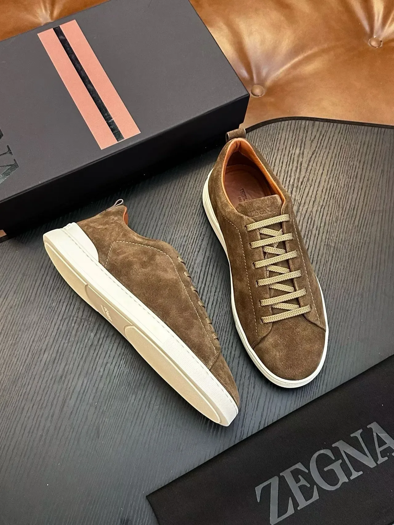 Zegna Marron Blanc Daim Supérieur Silhouette Basse Sneakers 5