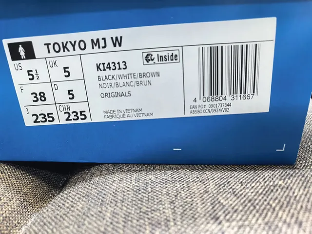 Adidas tênis lifestyle pretos brancos sem cadarço fechamento de alça couro patentado superior 2