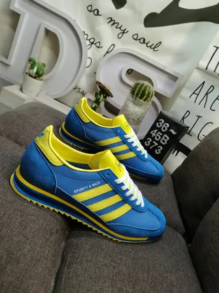 Adidas 蓝色 黄色 Retro Runner 轮廓 麂皮 和 纺织 鞋面 Lifestyle Sneakers 9