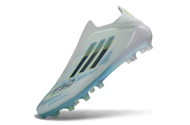 Adidas F50 Blanc Bleu Upper de chaussette Semelle iridescente Sol ferme Chaussures de football 3