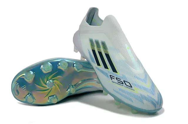 Adidas F50 Blanc Bleu Upper de chaussette Semelle iridescente Sol ferme Chaussures de football 4