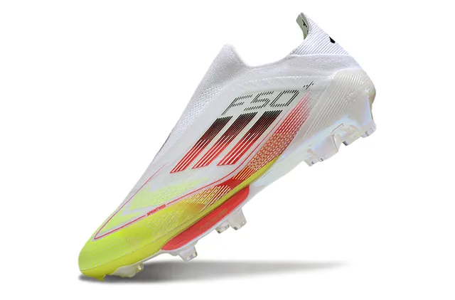 أديداس F50 أبيض أصفر Low-Cut أعلى للجوارب شفاف قفص TPU أرضية صلبة أحذية كرة القدم 3