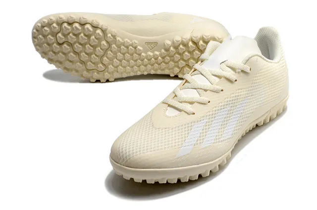 Adidas أحذية كرة القدم تورف وردي أسود منخفضة القطع شبكة صناعية ثلاث خطوط بيضاء 9