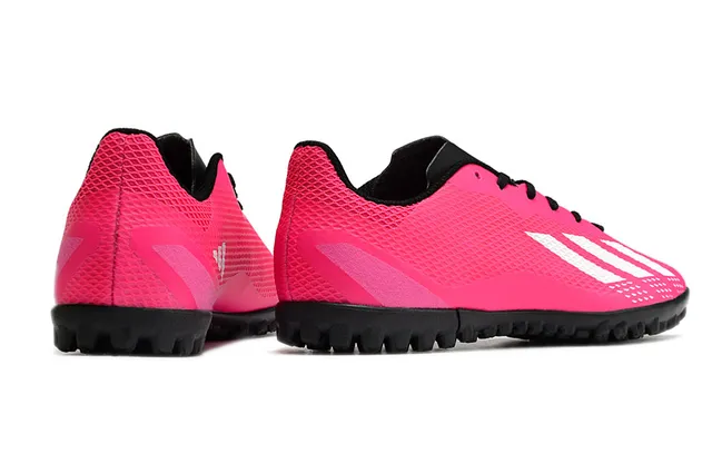 Adidas أحذية كرة القدم تورف وردي أسود منخفضة القطع شبكة صناعية ثلاث خطوط بيضاء 16