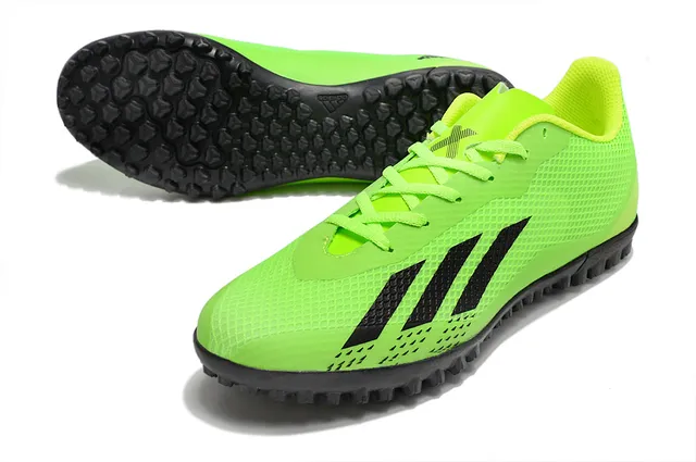 Adidas أحذية كرة القدم تورف وردي أسود منخفضة القطع شبكة صناعية ثلاث خطوط بيضاء 21