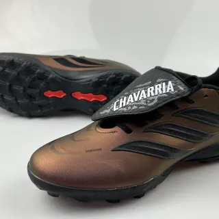 Adidas Predator Chavarría Nanostrike 草地足球鞋