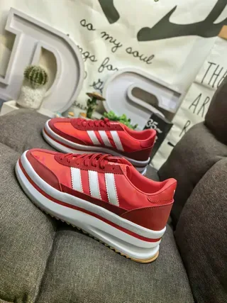 Adidas Red White Platform Sole Three-Stripe Side Panel Lifestyle Sneakers 7