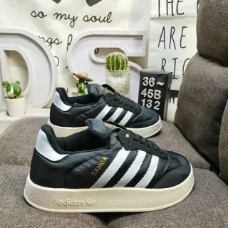 Adidas Samba حذاء رياضي لايف ستايل جلد أسود وأبيض