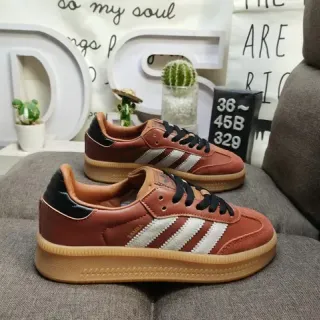 Adidas Samba حذاء رياضي بني جلد مع ثلاث شرائط أسلوب حياة