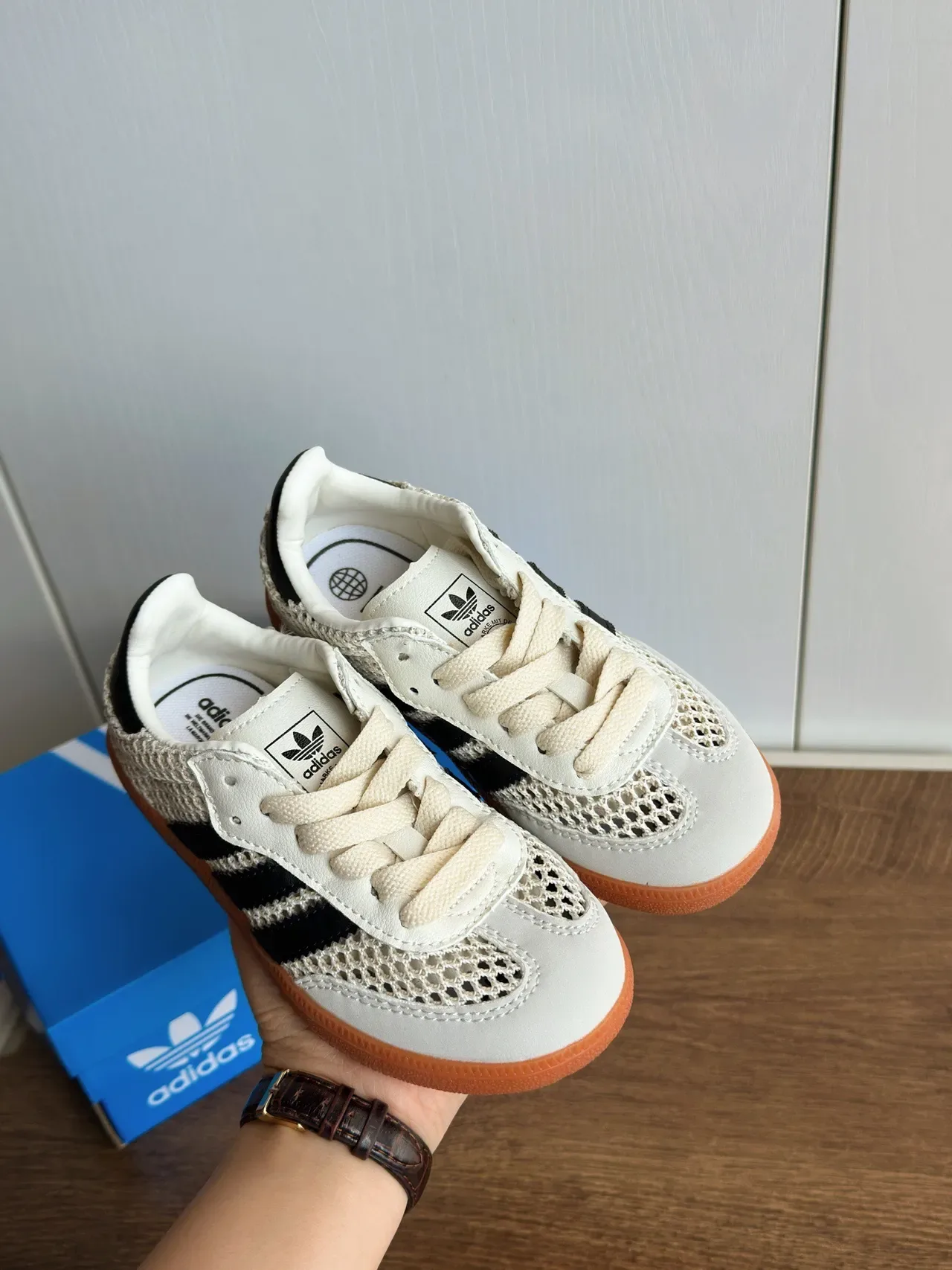Adidas Samba OG maillé blanc noir gomme sneakers lifestyle 9