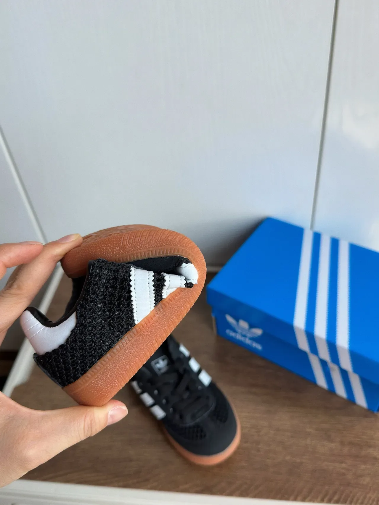Adidas Samba OG maillé blanc noir gomme sneakers lifestyle 15