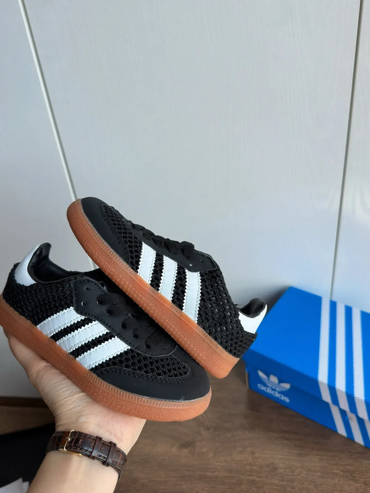 Adidas Samba OG maillé blanc noir gomme sneakers lifestyle 16
