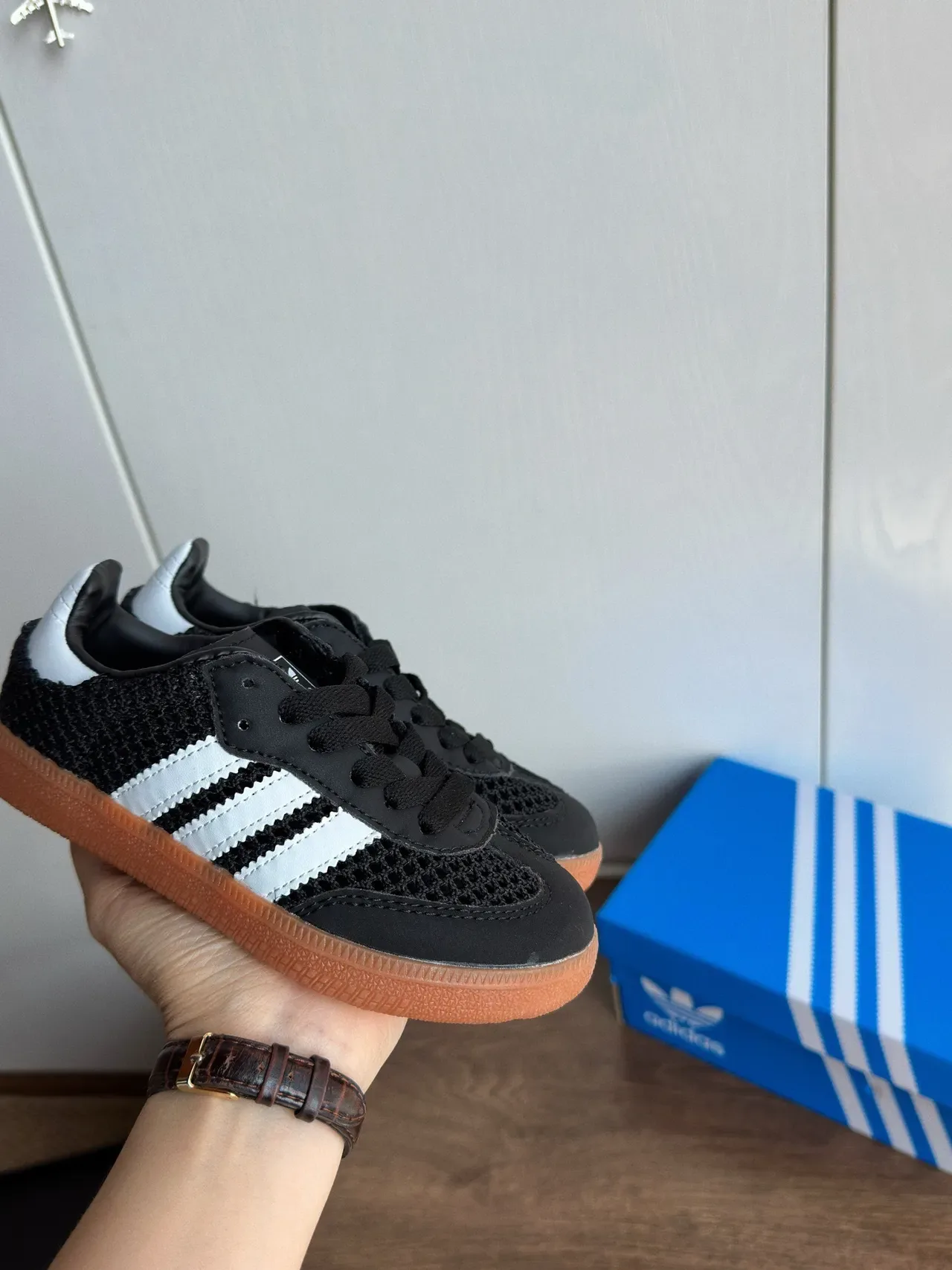 Adidas Samba OG maillé blanc noir gomme sneakers lifestyle 18